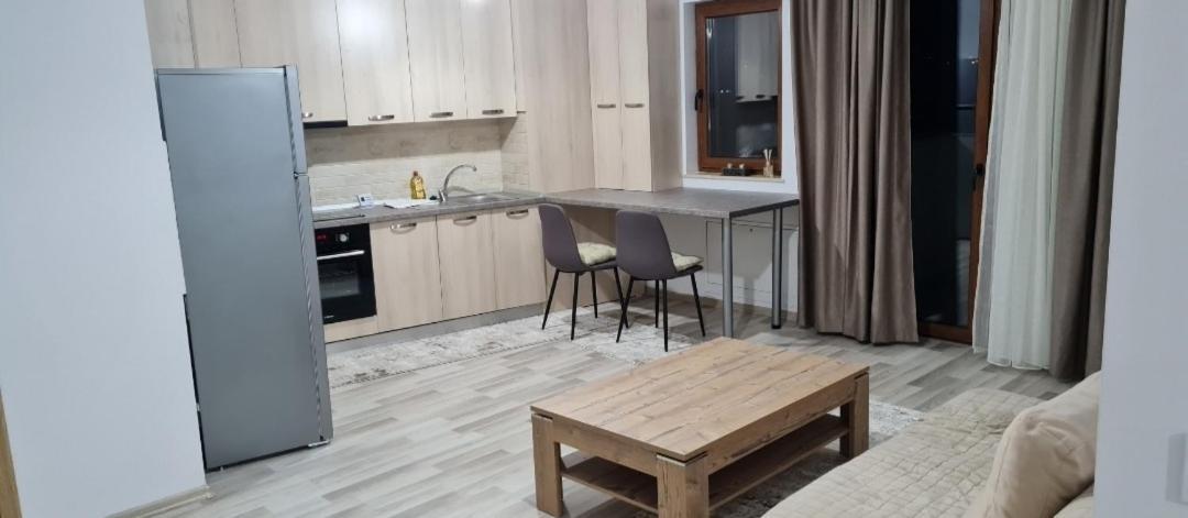 Apartament La Andrei Bystrzyca Zewnętrze zdjęcie