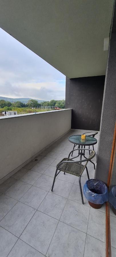Apartament La Andrei Bystrzyca Zewnętrze zdjęcie