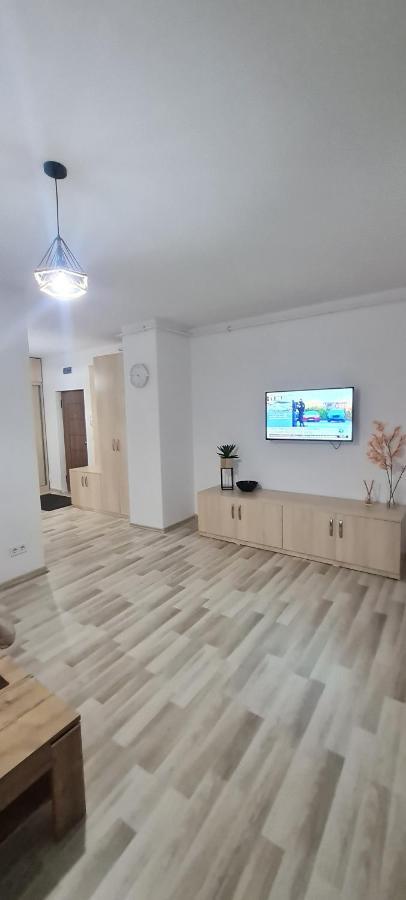 Apartament La Andrei Bystrzyca Zewnętrze zdjęcie